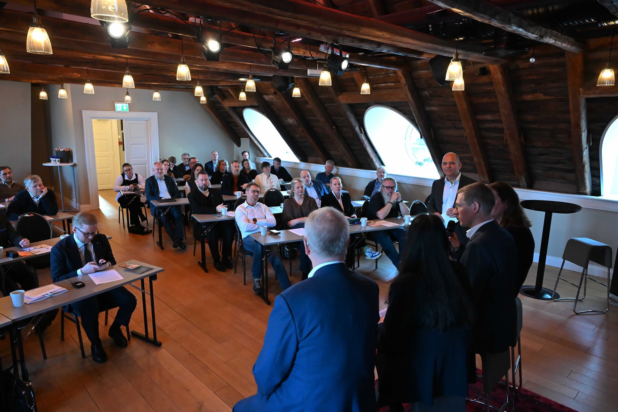 omstillingsdebatt energifrokost