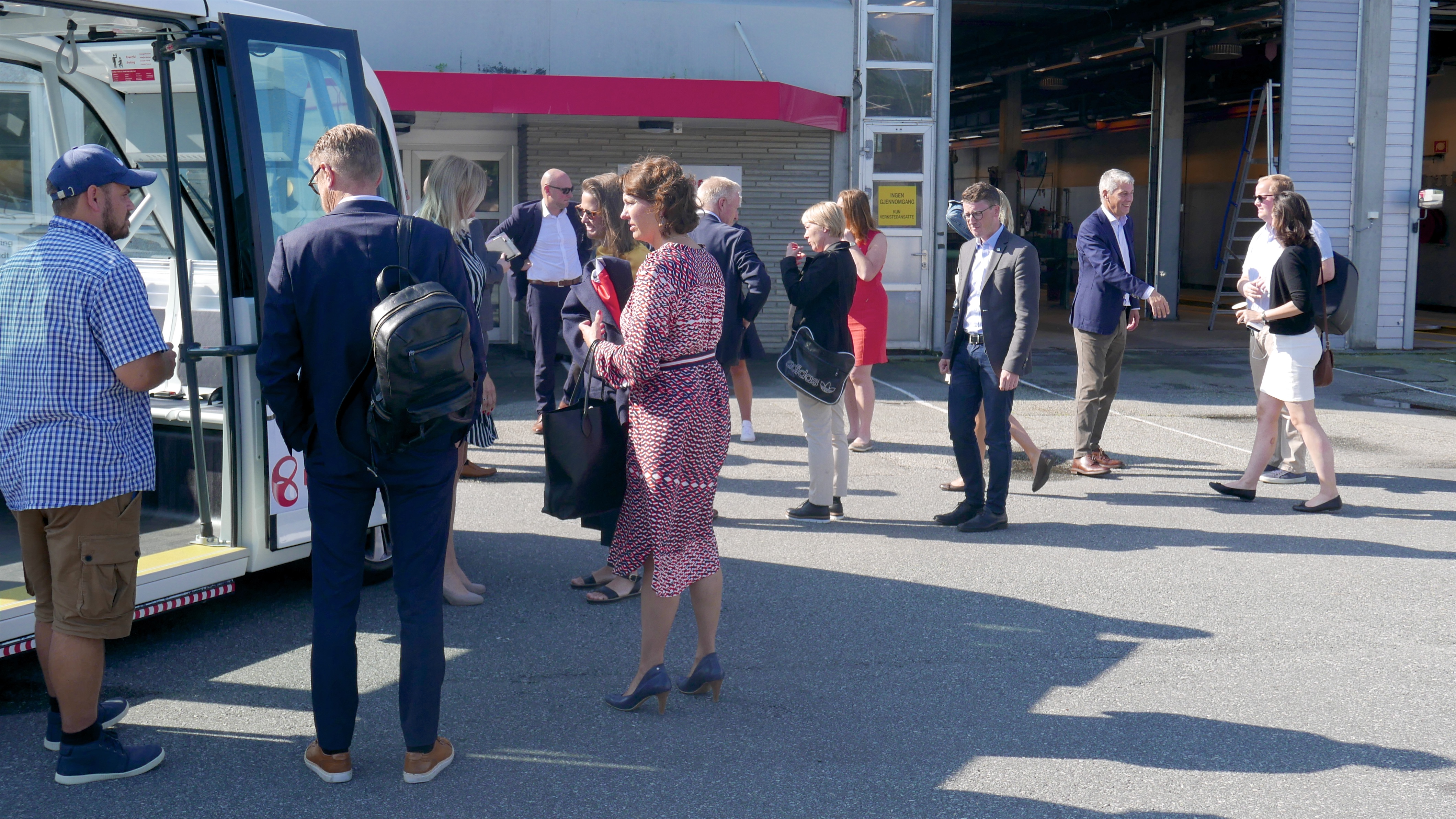 Hos Boreal fikk politikerne en orientering om autonome busser.
